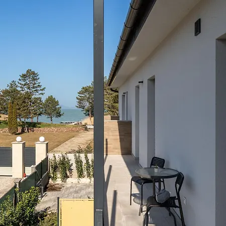 Aparthotel Balaton Flow *